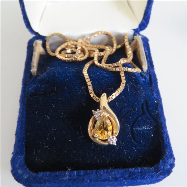 10K Yellow gold pendant and chain. Beautiful yellow (citrine?!) stone