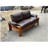 Image 2 : Nice Bentwood / Leather 2 Seater "Panda" Loveseat