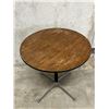 Image 3 : Eames? Aluminum Group Table - Approx: 29.5"W 28.5"T
