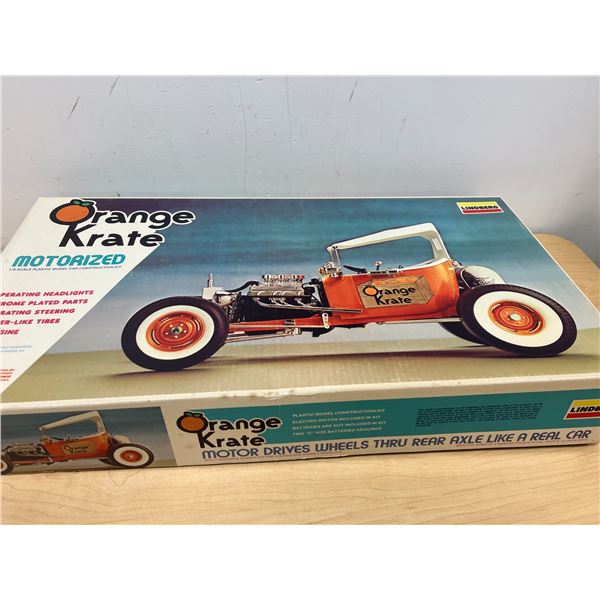 Vintage Lindberg Orange Krate Motorized 1/8 Scale Model Kit