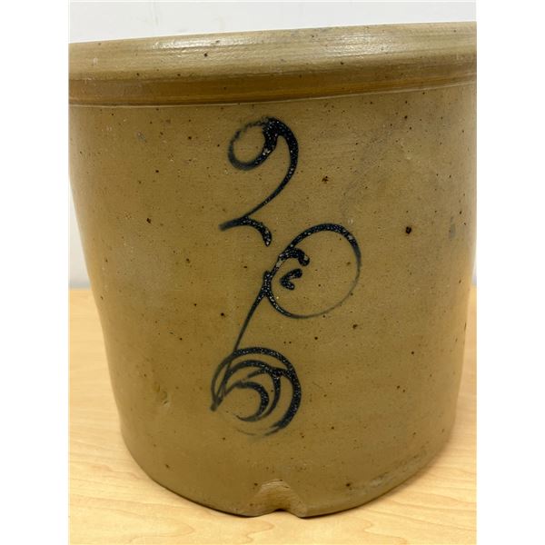 Antique "Bee Sting" 2 Gallon Crock - Had base chip - see all photos