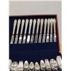 Image 6 : 72 Pcs 1847 Rogers Bros. "Daffodil" Cutlery in box - see all photos