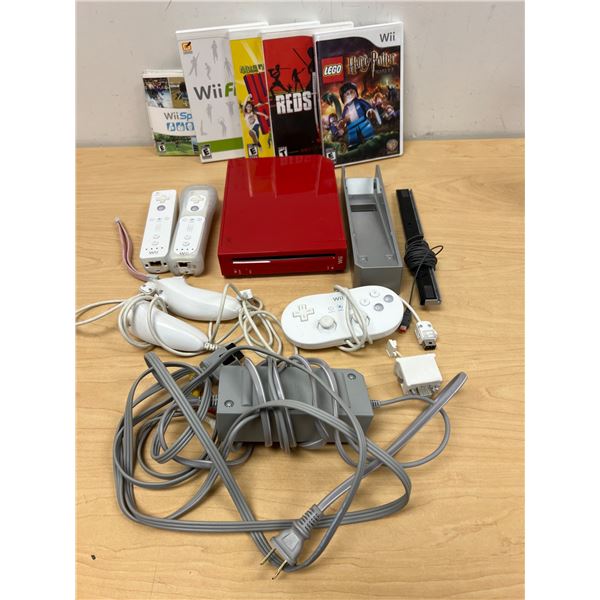 Red Nintendo Wii Bundle - see all photos for details - not tested