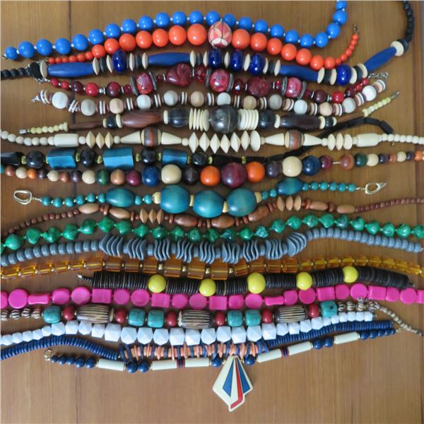 Chunky and Funky vintage necklaces.  Lot of 20.  So cool!