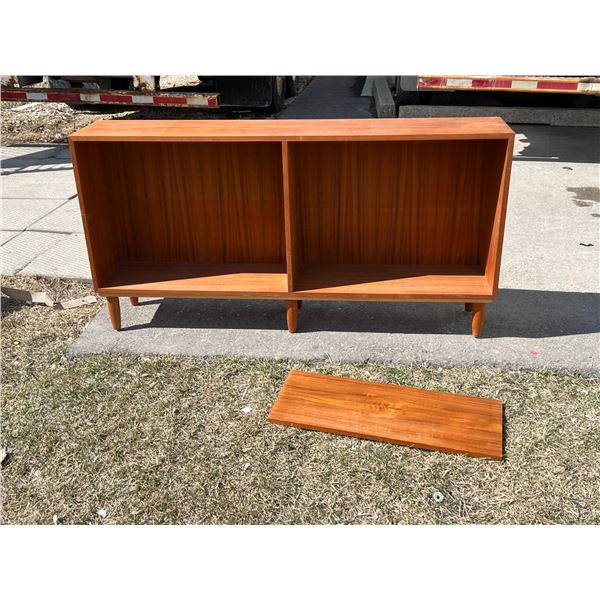 Mid Century Teak Open Shelf (one interior shelf, no pegs) Approx: 59.5x11.5 & 30.25"T