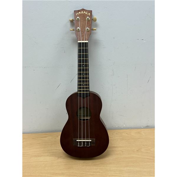 Makala Ukulele MK-S (see all photos)