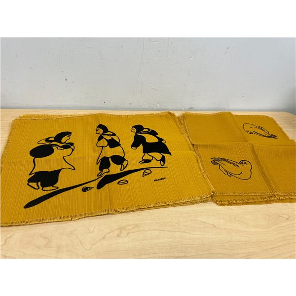 8 pcs NWT Inuit Theme Placemats & Napkins