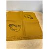 Image 4 : 8 pcs NWT Inuit Theme Placemats & Napkins