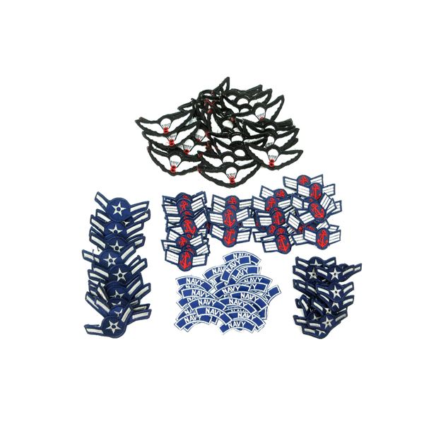 ASSORTED MILITARY BADGE LOT