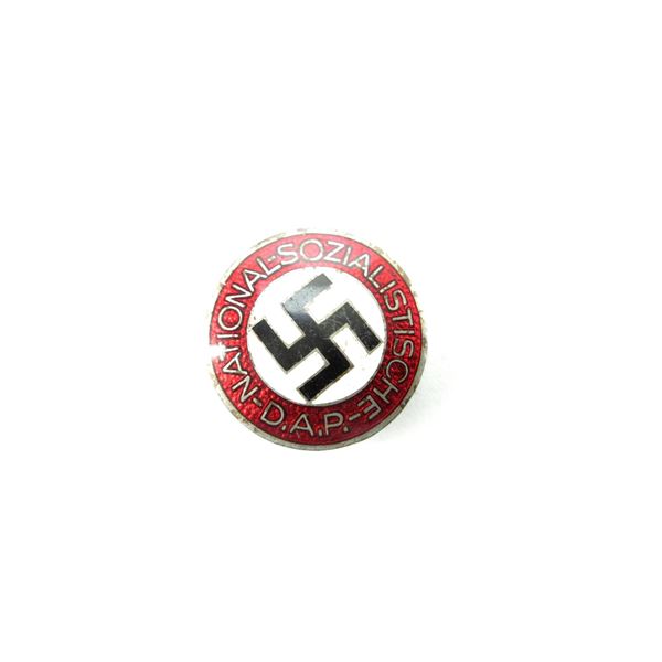 WWII GERMAN NSDAP PARTY PIN