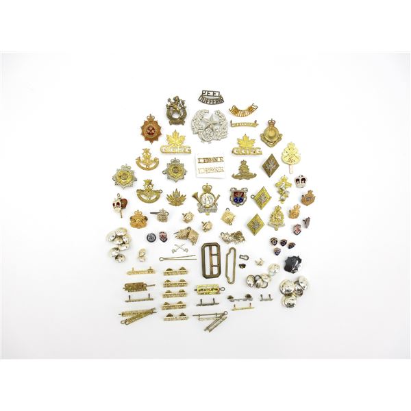 ASSORTED CANADIAN MILITARY BADGES, BUTTONS, ETC. LOT