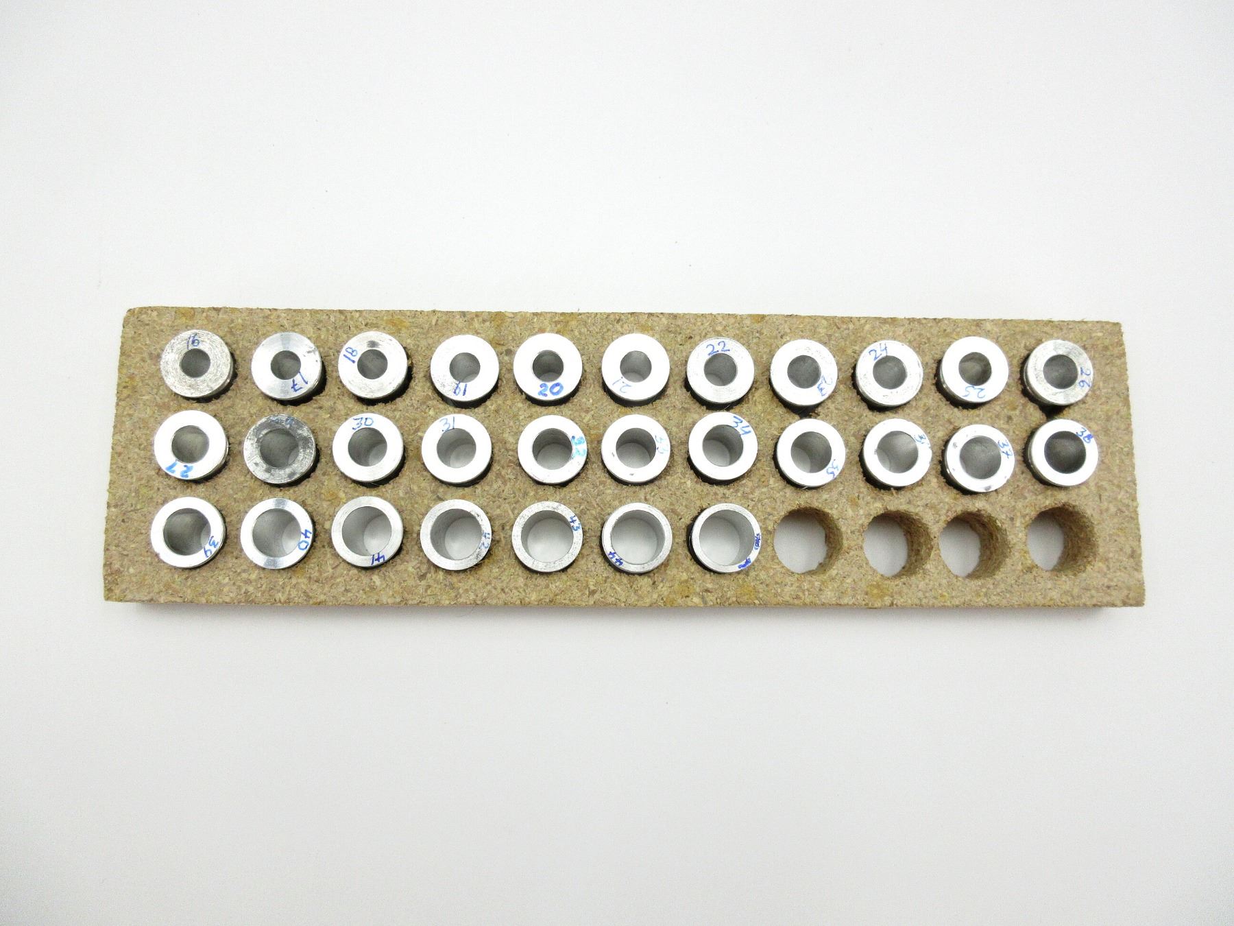 ASSORTED MEC POWDER BUSHING