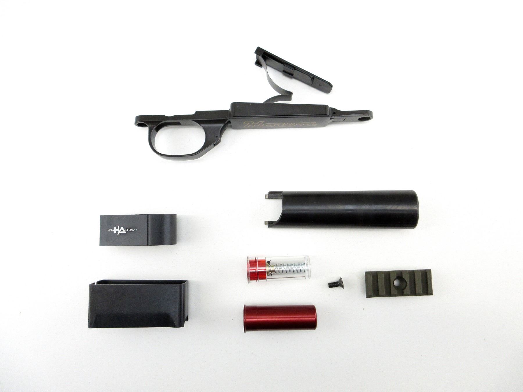HOWA 1500 SHORT ACTION TRIGGER GUARD ASSEMBLY AND ASSORTED GUN PARTS ...