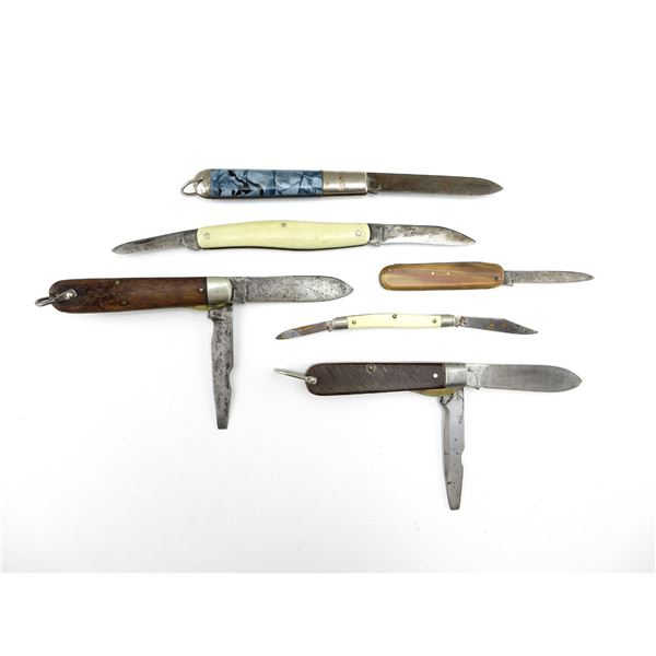 ASSORTED FOLDING KNIVES LOT
