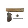 Image 2 : WWII THOMPSON M1 A1 FOREND AND PISTOL GRIP LOT