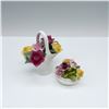 Image 1 : 2pc Bone China Decorative Flower Arrangement