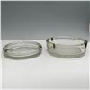 Image 1 : 2pc Mid-Century Glass Ashtray Set
