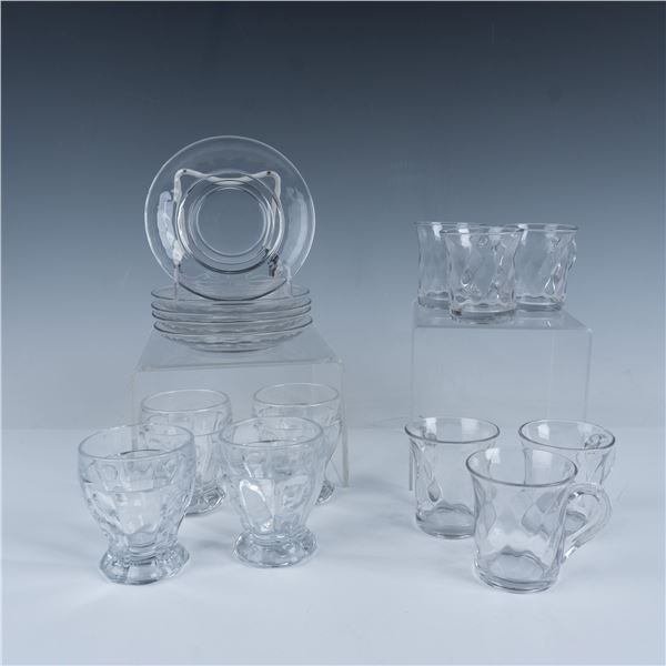 15pc Heisey Glass Cups and Saucers, Optic