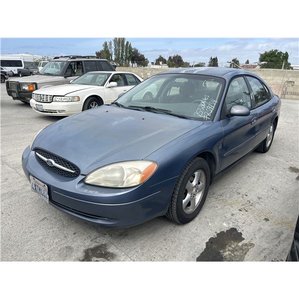 2000 Ford Taurus