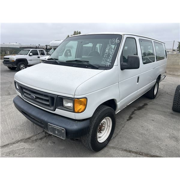2003 Ford E-350