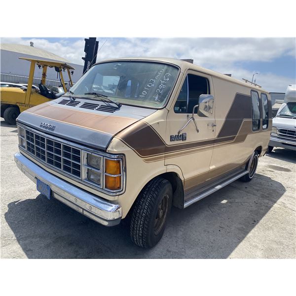 1985 Dodge B250 Ram Vans