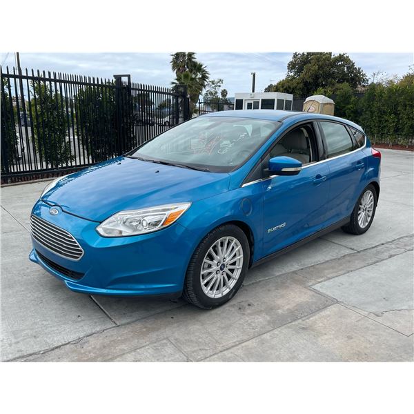 FORD FOCUS 2012 O/S T-DONATION