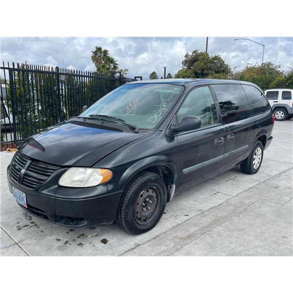 DODG GD CARAVAN  2006 O/S T-DON