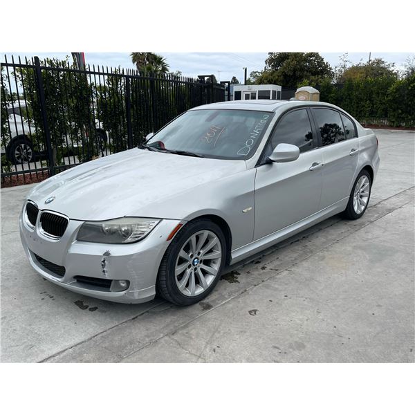 BMW 328I 2011 O/S T-DON