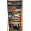 Image 1 : Variety Lot: Footbath, Linens, Electric Blanket, Christmas Crackers, Wrapping Paper, & More