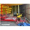 Image 2 : New Holland Stackliner 1002 Sperry Rand Bale Wagon 59 Bale Capacity