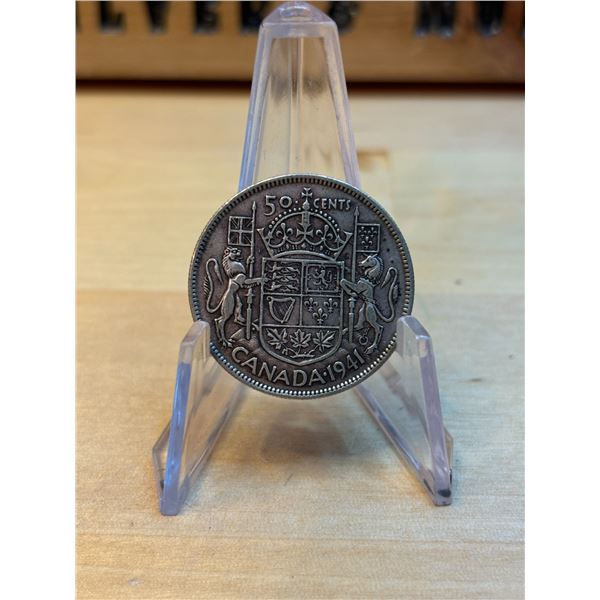 Lot 3-1) 50c Canadian coin 1941