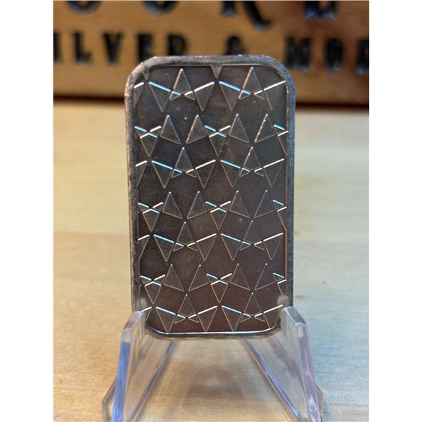 Lot 12-1) 1 oz Triple Clicks silver Bar