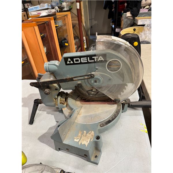 Delta 10 inch compound miter saw