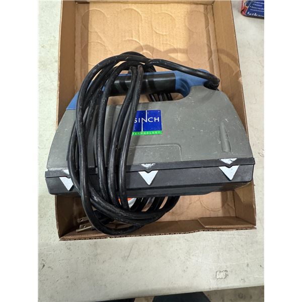 Kool glide carpet tool
