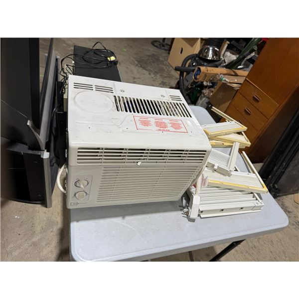 Window air conditioner, tested, and working