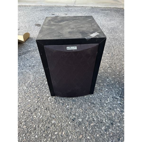 Polk audio speaker