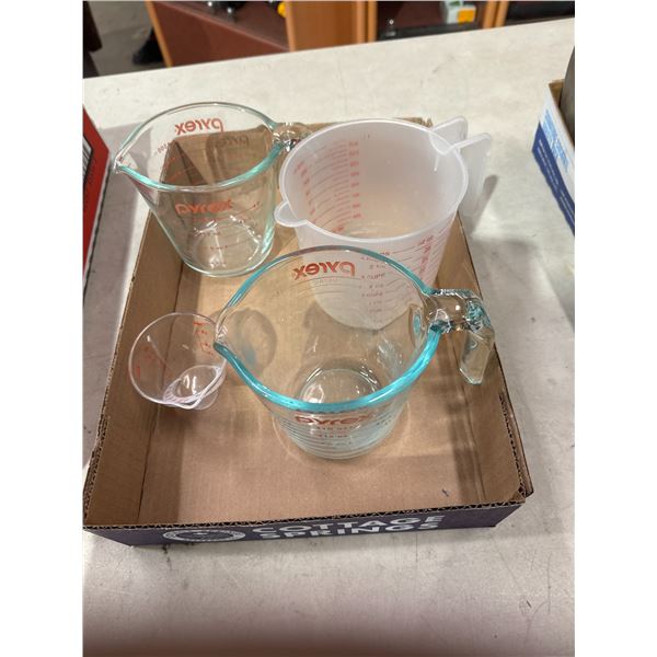 Pyrex measuring cups