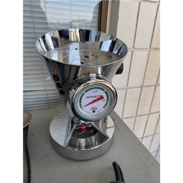 Bugatti espresso item