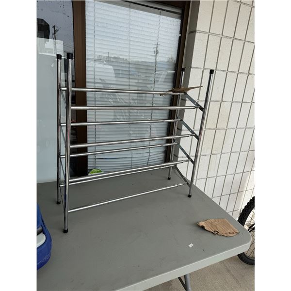 Shoe rack