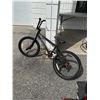 Image 1 : BMX bike