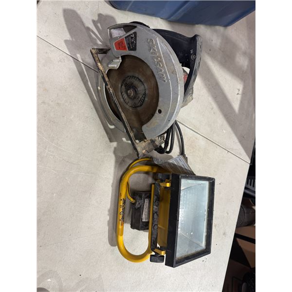 Skil saw and work light