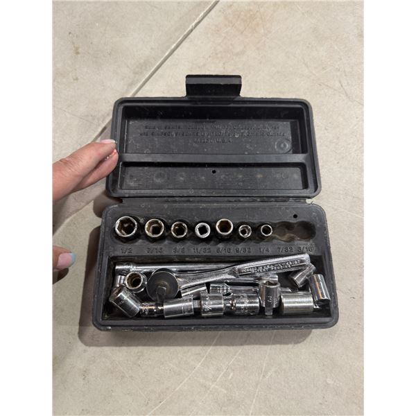 Sockets  and wrenches