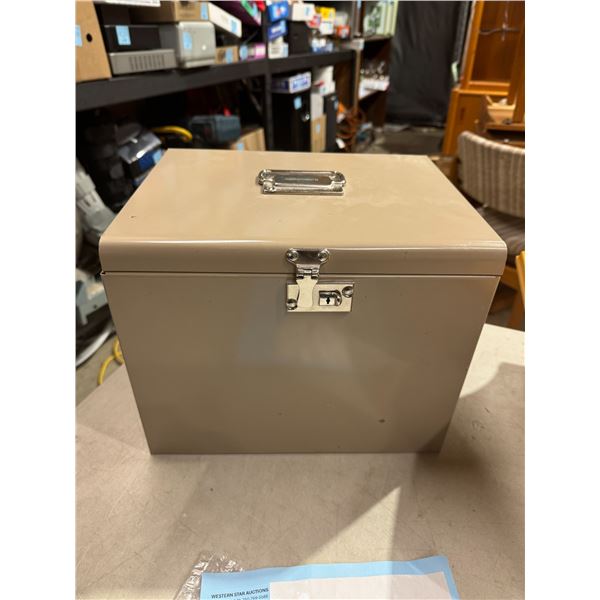 Commodore file box