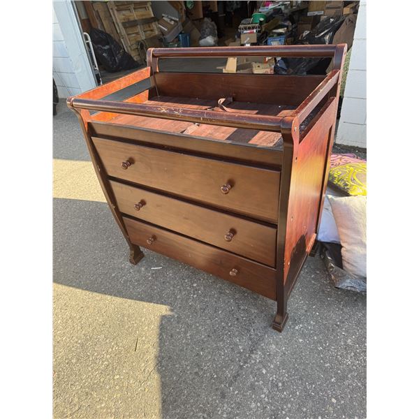 Change table dresser