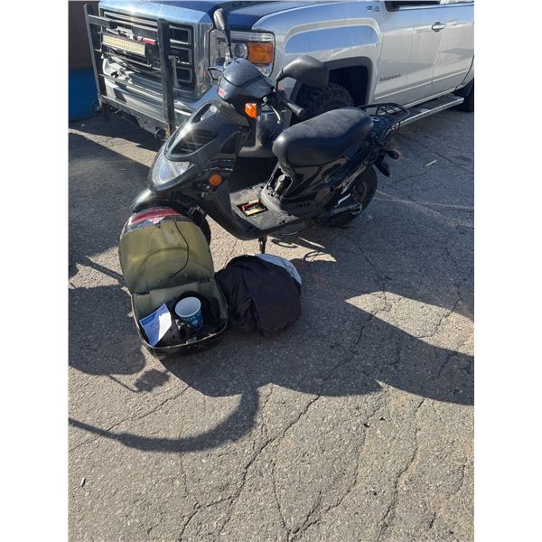 Eaton Beamer ll two-stroke battery dead did run 50 cc key, weatherproof storage cover