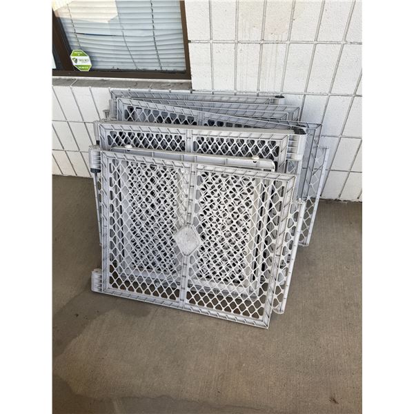 Gate/fence