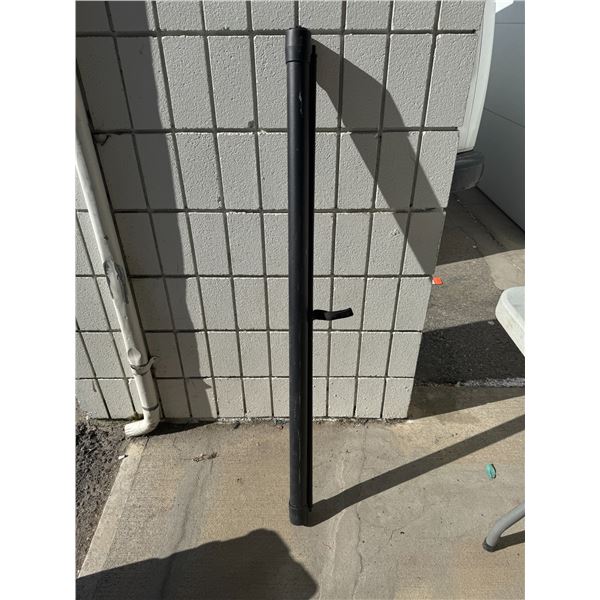Extera trunk hider