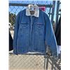 Image 1 : Wrangler, jean jacket medium?