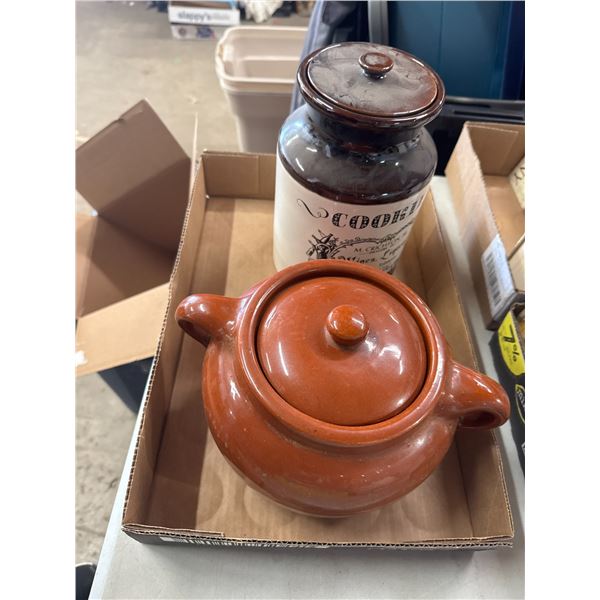 Bean pot and canister cookie jar
