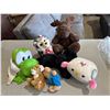 Image 1 : Squish, mellow and other stuffed animals